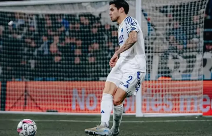Negosiasi Lancar! Kevin Diks Segera Berseragam Borussia Monchengladbach?