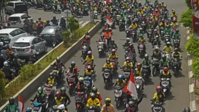 Ojol Tak Dapat Beli BBM Subsidi, Mensos Bilang Tunggu Saja