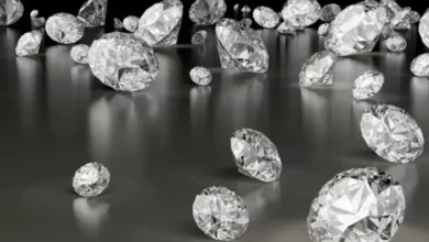 Penjualan Meredup, Stok Berlian De Beers Menumpuk