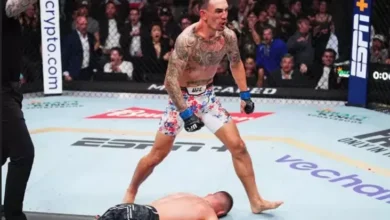 Pertarungan Terbaik UFC 2024: Alex Pereira Petarung Terbaik, Max Holloway Tampilkan KO Spektakuler