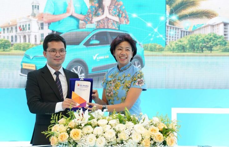Polutan Minggir! XL Axiata & Xanh SM Siap Bersihkan Atmosfer Daerah Perkotaan dengan Taksi Listrik