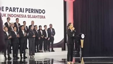 Rano Karno Hadiri HUT ke-10 Partai Perindo, Angela: Politik lalu Persahabatan Bisa Jalan Berbarengan