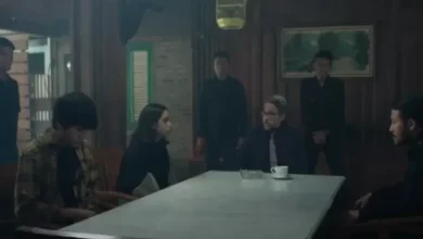 Sinopsis Original Series V+ Cinta Di Balik Awan 13 Desember 2024 dalam tempat RCTI: Saatnya Runtuhkan Kerajaan Musuh