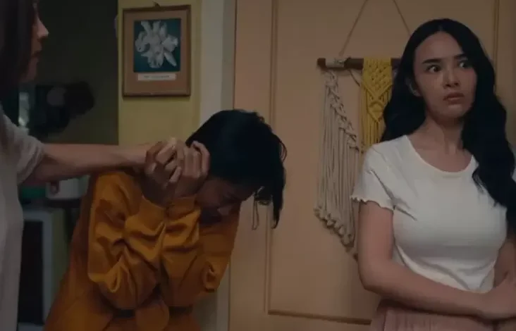 Sinopsis Original Series V+ Pay Later Episode 19 Desember 2024 pada tempat RCTI: Tika dan juga Oca Terjebak Kesalahpahaman, Rizal Menjadi Penyelamat