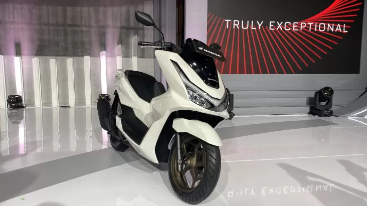 Spesifikasi New Honda PCX 160 2024: Apa Saja yang mana dimaksud Baru kemudian Jadi Daya Tarik?