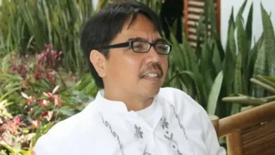 Ade Armando Minta Hasto Kristiyanto Segera Bongkar Pejabat Korup