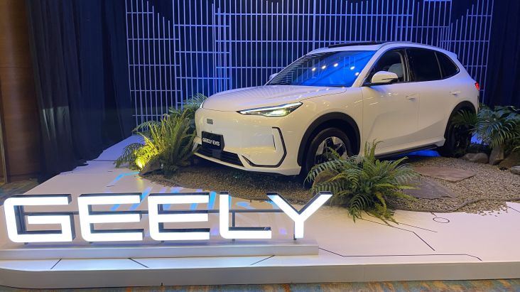 Geely Kembali ke Indonesia: Rakit Mobil Listrik Lokal dalam di Pabrik Handal