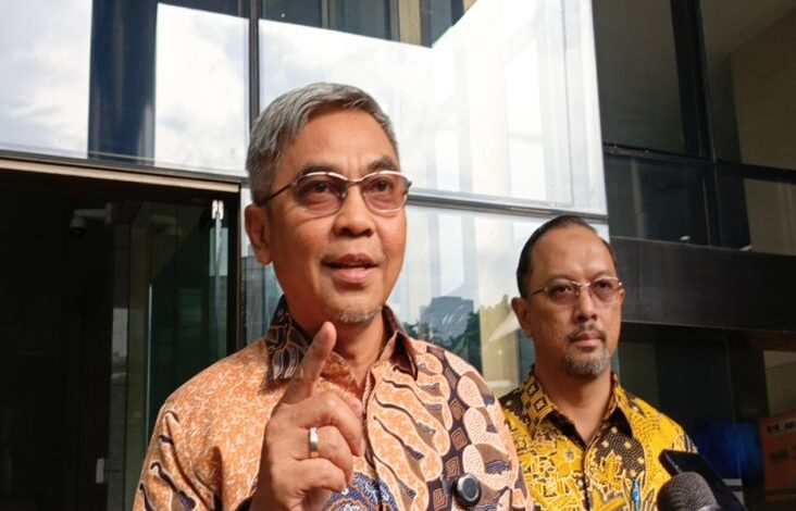 Hasto Tak Ditahan KPK akibat Telepon Megawati ke Prabowo, Setyo Mengaku Tak Dengar Kabar Itu