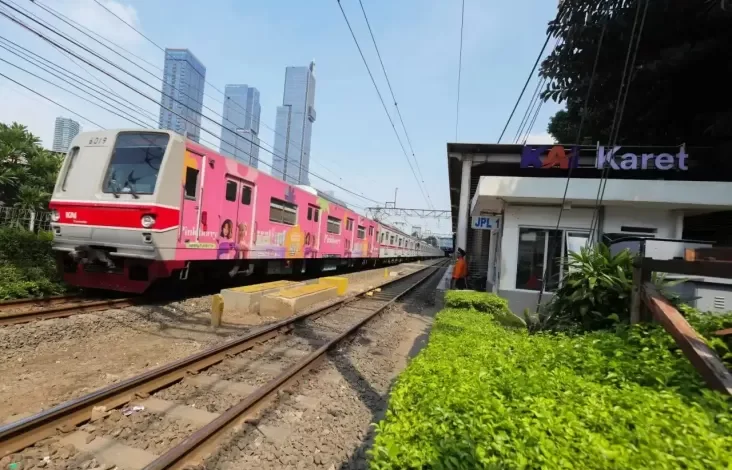 KAI Commuter Ungkap Alasan Utama pada Balik Rencana Penutupan Stasiun Karet