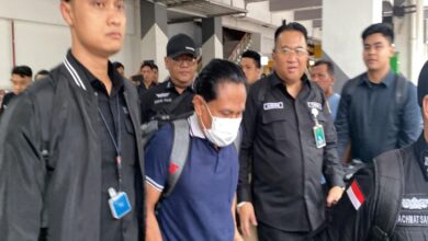 Kasus Ronald Tannur, Eks Ketua PN Surabaya Tiba pada Bandara Halim Langsung Dibawa ke Kejagung