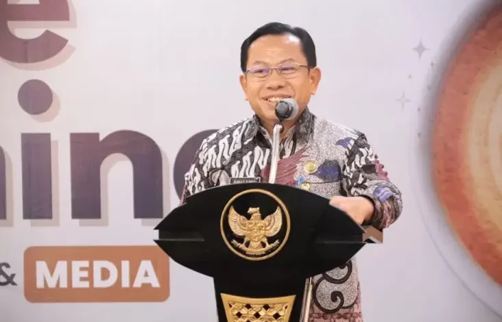 Kemendagri Dorong Pemda Percepat Pengadaan Barang Jasa lewat Katalog Elektronik V6