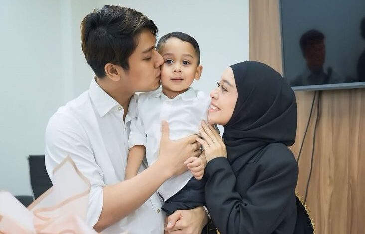 Lesti Kejora Melahirkan, Rizky Billar Bocorkan Nama Anak Perempuannya: Jarang yang tersebut digunakan Punya