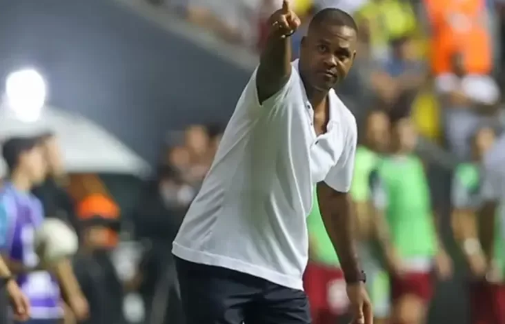 Patrick Kluivert Bicara Kans Timnas Indonesia Diterima ke Piala Bumi 2026
