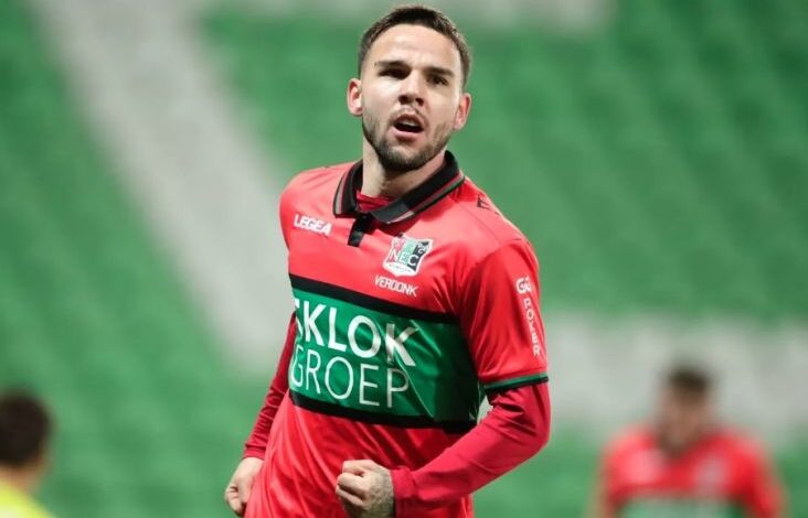 Pemain Timnas Indonesia Calvin Verdonk Masuk Tim Terbaik Kejuaraan Belanda 2024-2025