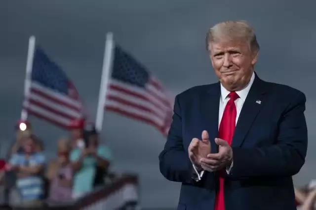 Penggunawan TikTok Diimbau Menyaksikan Pelantikan Donald Trump, Ada Apa?