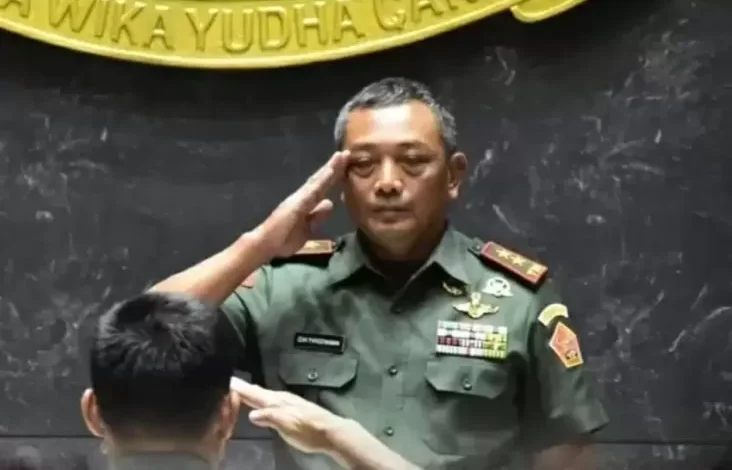 Profil Mayjen TNI Izak Pangemanan, Wadan Kodiklatad Jebolan Akmil 1990