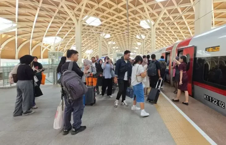 Rombongan Naik Whoosh Bisa Dapat Diskon Tiket 20%, Ini adalah adalah Caranya