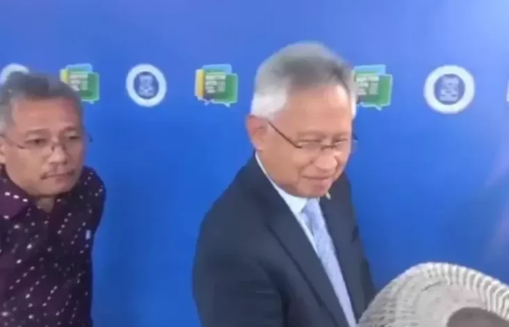 Tanggapi Demo juga Tuduhan Pegawai, Mendikti Saintek Satryo: Tidak Benar