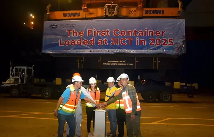 Ujung Tombak Perekonomian RI, Volume JICT 2024 Tembus 2,2 Juta TEUS