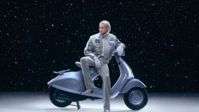 Vespa 946 Snake Diluncurkan Bernuansa Es juga Tahun Ular