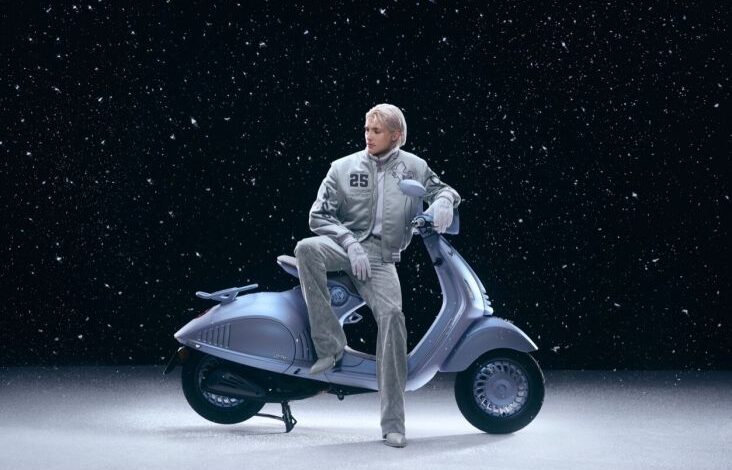 Vespa 946 Snake Diluncurkan Bernuansa Es juga Tahun Ular