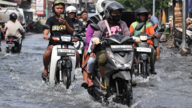 Cara mengatasi motor mogok setelahnya menerjang banjir