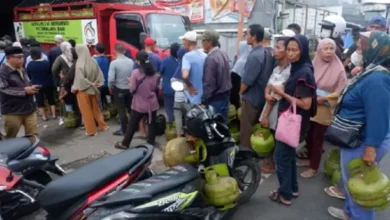 Banggar DPR Minta Larangan Penjualan Gas Elpiji 3 Kg ke Pengecer Bertahap