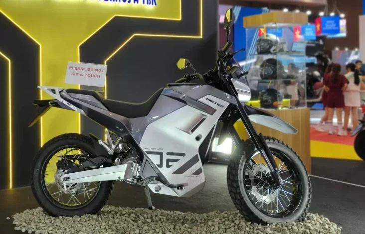 Bisa Dipakai Trabas, United Luncurkan Motor Listrik Dual-Purpose di area tempat IIMS 2025