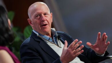 direktur utama Goldman Sachs Membaca Arah Suku Bunga Fed pada 2025