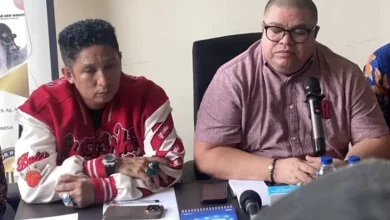 Firdaus Oiwobo Ngaku Enggak Sadar Naik ke Meja ketika Razman Nasution Ngamuk dalam area PN Jakut