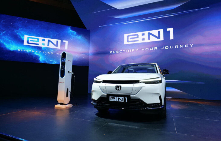 Hadir di tempat di IIMS 2025, Honda Sewakan Mobil Listrik e: N1