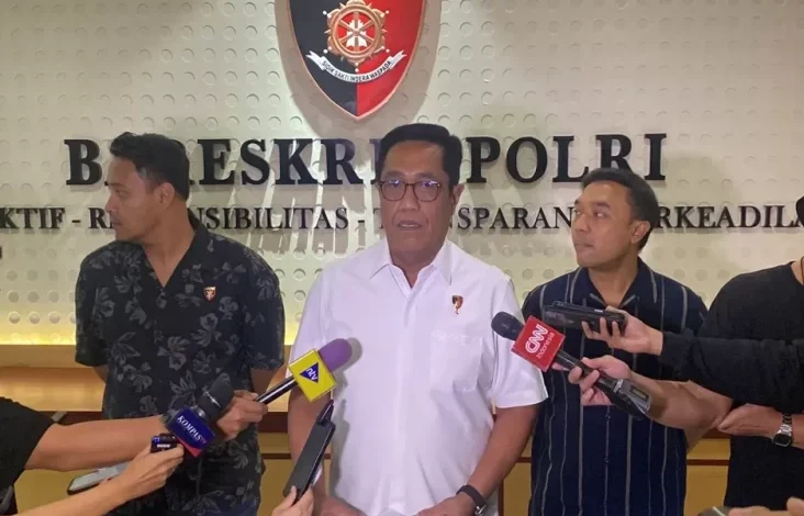 Jadi Tersangka Kasus Pagar Laut, Kades Kohod Dicekal