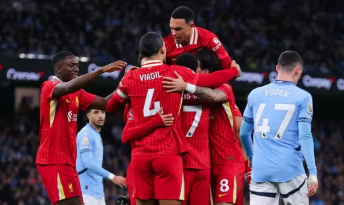 Liverpool Cium Aroma Trofi usai Bungkam Manchester City, Arne Slot: Gelar Belum di tempat di Tangan