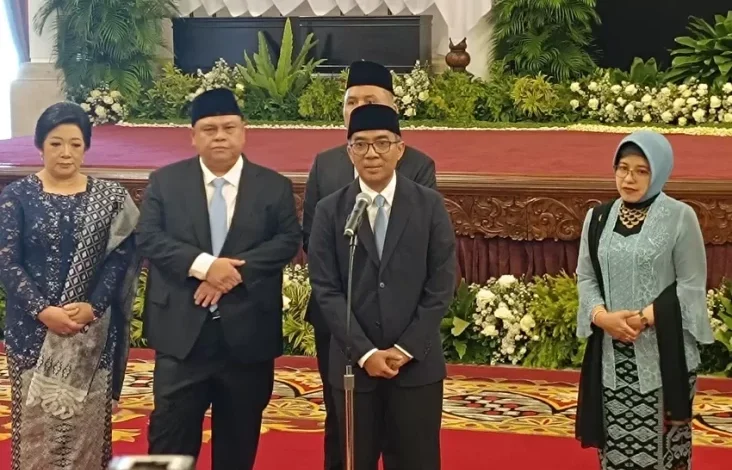 Mendikti Saintek Brian Yuliarto Sangkal Representasi PKS: Saya dari ITB