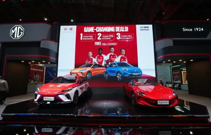 MG Pamer 10 Mobil Listrik Futuristik Befitur Cerdas pada IIMS 2025