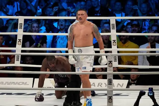 Oleksandr Usyk, 2 Laga Sebelum Pensiun, lalu juga Duel Ulang Daniel Dubois