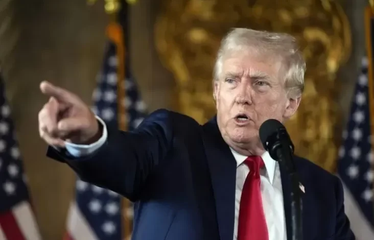 Perang Dagang Memanas, Trump Bakal Kenakan Tarif 25% untuk Impor Baja kemudian Alumunium