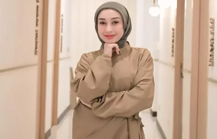 Profil Reza Gladys yang tersebut digunakan Laporkan Nikita Mirzani Kasus Pemerasan, Ternyata Bukan Orang Sembarangan