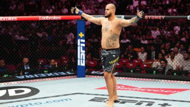 Raksasa di Octagon: Para Petarung UFC Jangkung yang mana Mendominasi Arena