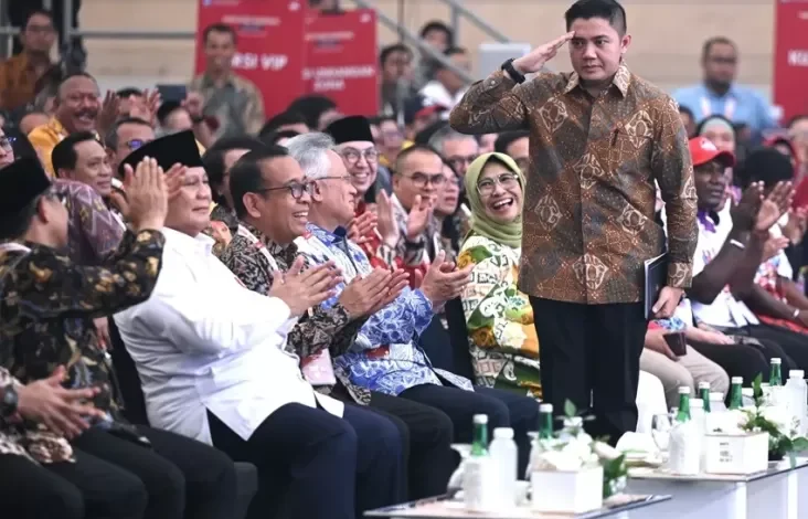 Survei LSI: Mayor Teddy Menjadi Pejabat Nonekonomi Terpopuler
