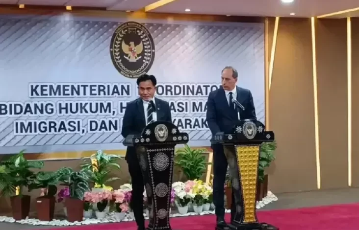 Yusril: Jika Dipulangkan Reynhard Sinaga Bakal Ditahan dalam pada Nusakambangan