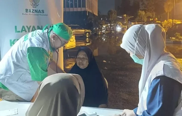 Baznas Periksa Aspek Aspek Kesehatan Warga Korban Banjir di Jaksel juga Jaktim