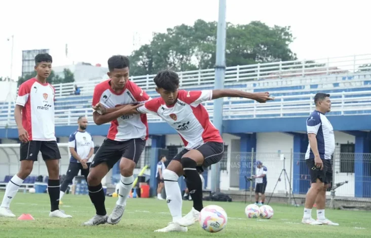 Erick Thohir Pasang Target Tinggi: Timnas U-17 Wajib Diterima Piala Planet 2025!