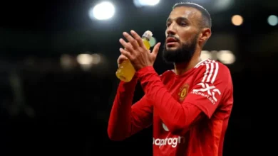 Kisah Noussair Mazraoui yang dimaksud yang dimaksud Berbuka Puasa pada Old Trafford: Saat Iman lalu juga Sepak Bola Berpadu