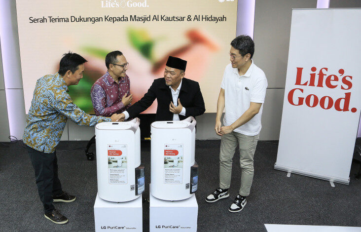 LG Berbagi Kenyamanan Ibadah Ramadan dengan Donasi Dehumidifier Lanjutan