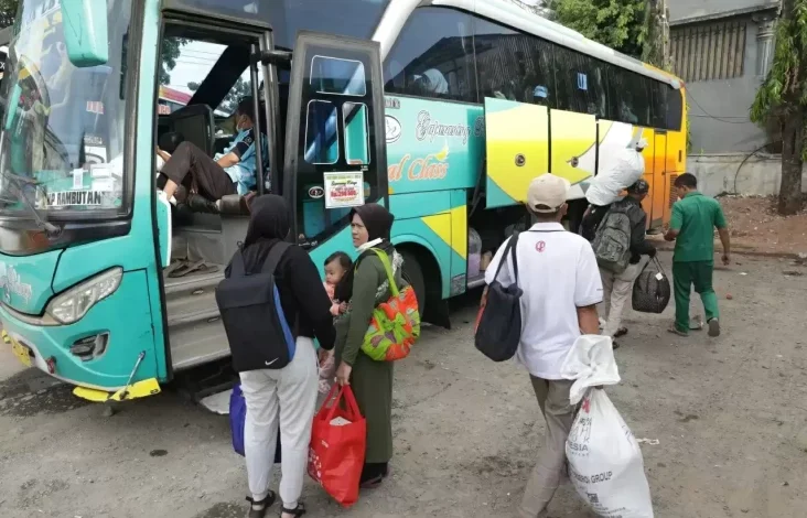Mudik Nyaman ke Cirebon? Siapkan Dana, Ini adalah adalah Daftar Lengkap Bus juga Harga Tiketnya!