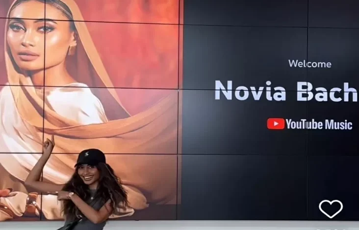 Novia Bachmid Mengajak Penggemar Menebak Project Terbarunya