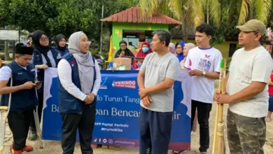 Partai Perindo Salurkan Bantuan, Korban Banjir Bekasi: Sangat Membantu