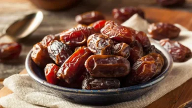 Perang Manis pada Meja Takjil: Kurma Alami vs. Kurma Gula, Siapa Pemenangnya?