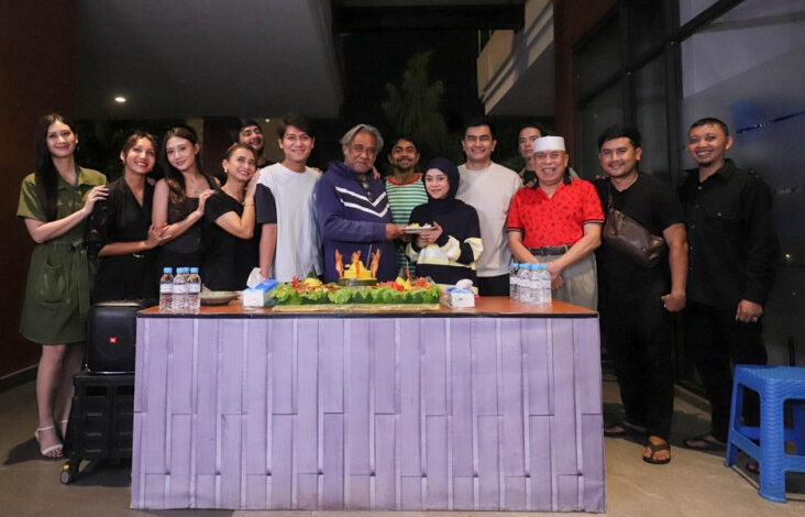 Romansa Kampung Dangdut Tayang Utama pada RCTI, Lesti Kejora serta juga Rizky Billar Gelar Syukuran